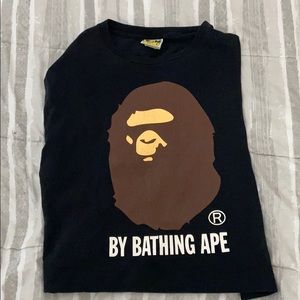 Used Bape T shirt for men. Size L